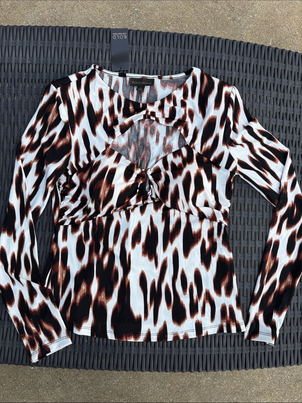 BOLD elements Brown & White Animal-Print Long Sleeve Top with Cutout - Picture 7 of 10